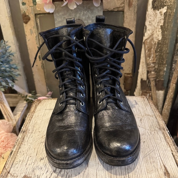 FRYE BOOT | LACE UP | COMBAT TYLER MOTO | BLK LEATHER SILVER METALLIC | VERONICA - Picture 14 of 15